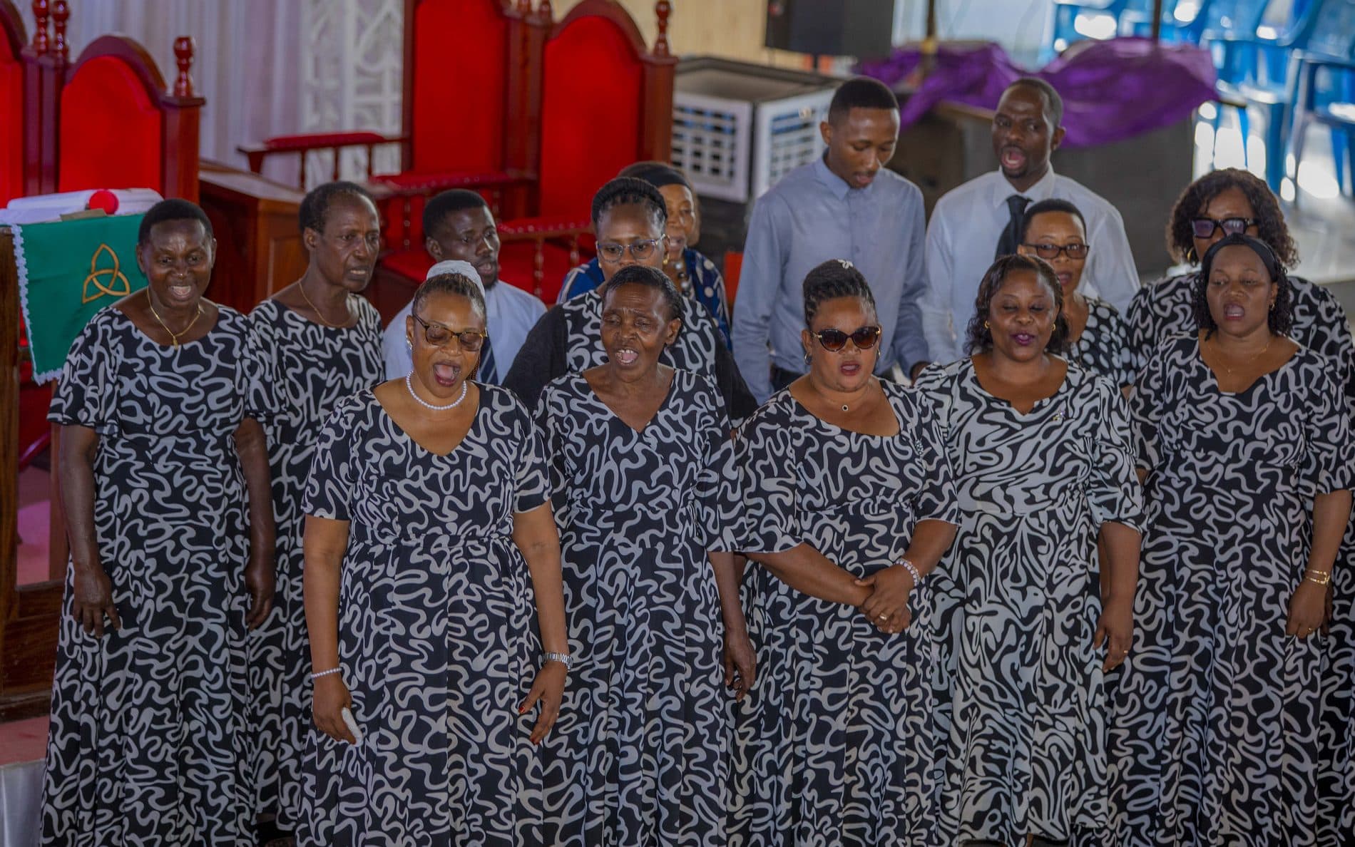 Kwaya Kuu, the main choir, leading worship