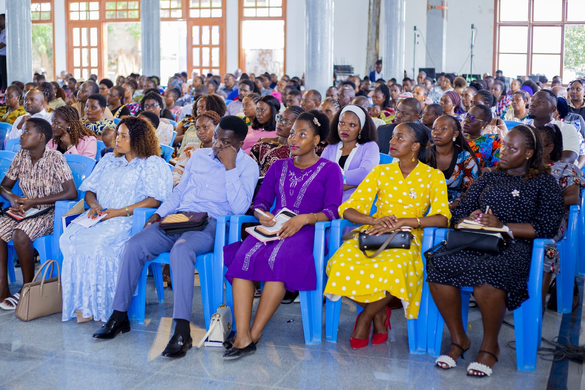 The congregation at worship